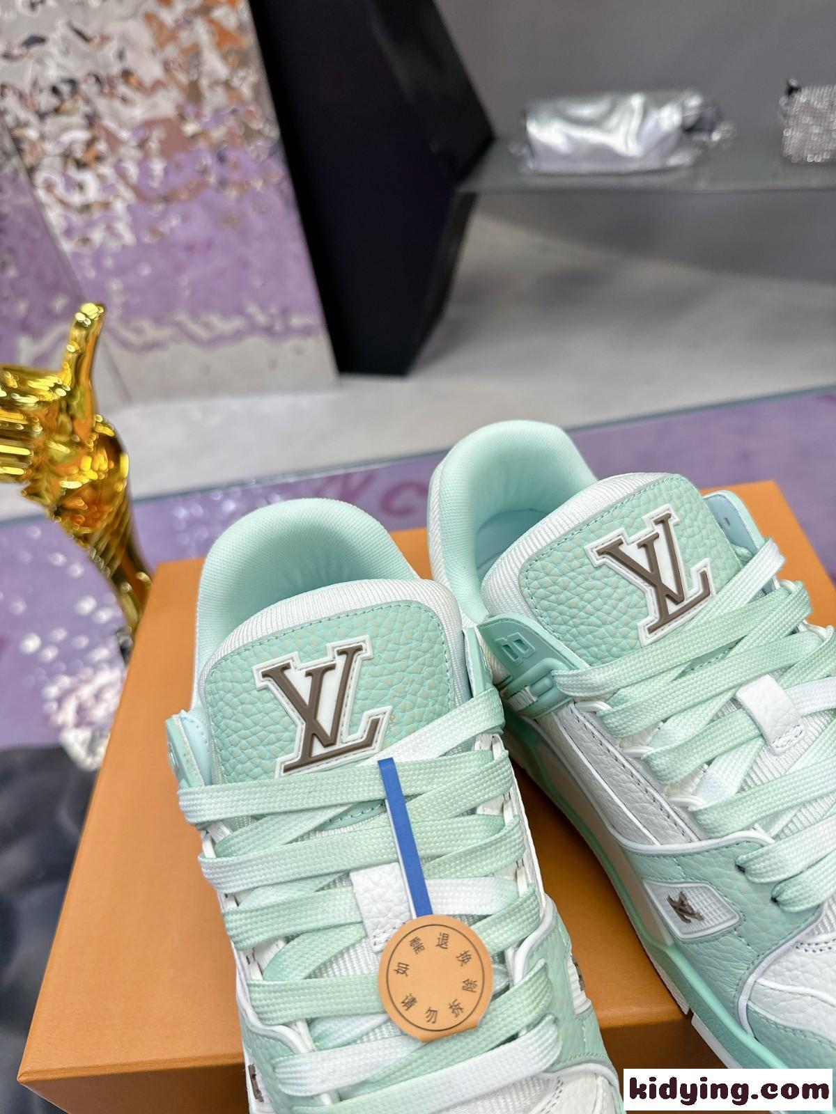 大人気 お洒落 LV トレイナー・ライン スニーカー ルイ・ヴィトン スーパーコピー グリーン-4