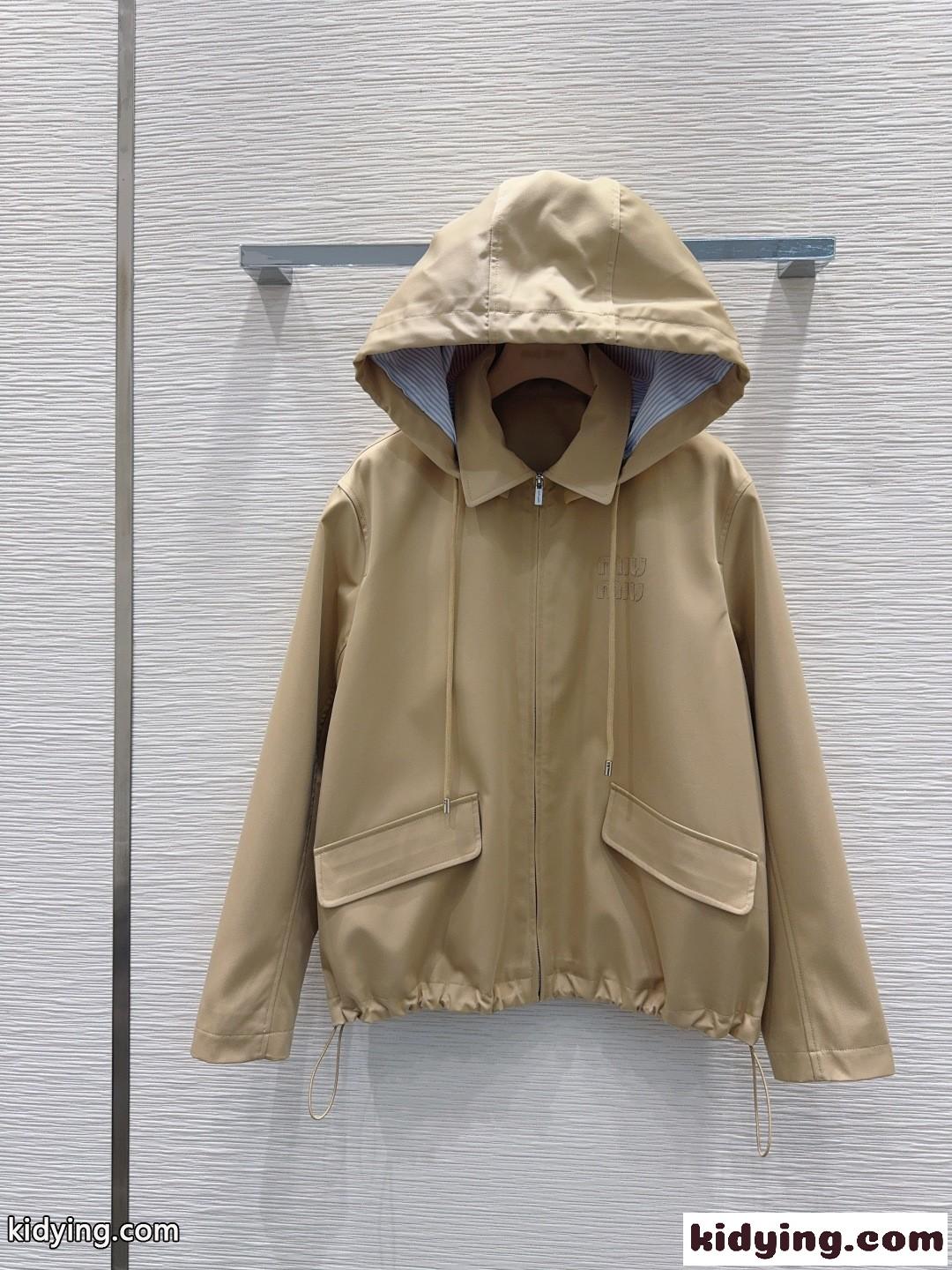 洗練された カジュアル フード付き ブルゾン ミュウミュウ ジャケット コピー ベージュ-2