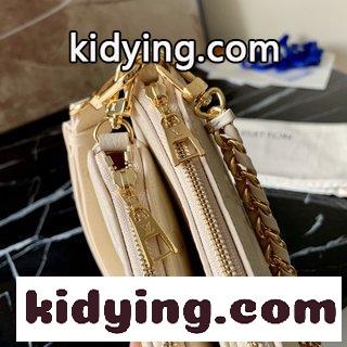 Monogramエンボスで模様を構築した ルイヴィトン バッグ 形コピー ポケット飾り横着バッグは皮革の形で機能と結合している-2