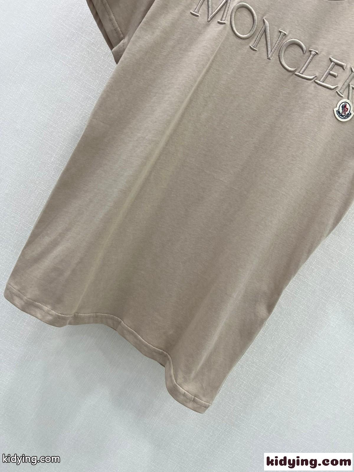 合わせやすい モンクレール Tシャツ コピー クラシック 半袖Tシャツ-2
