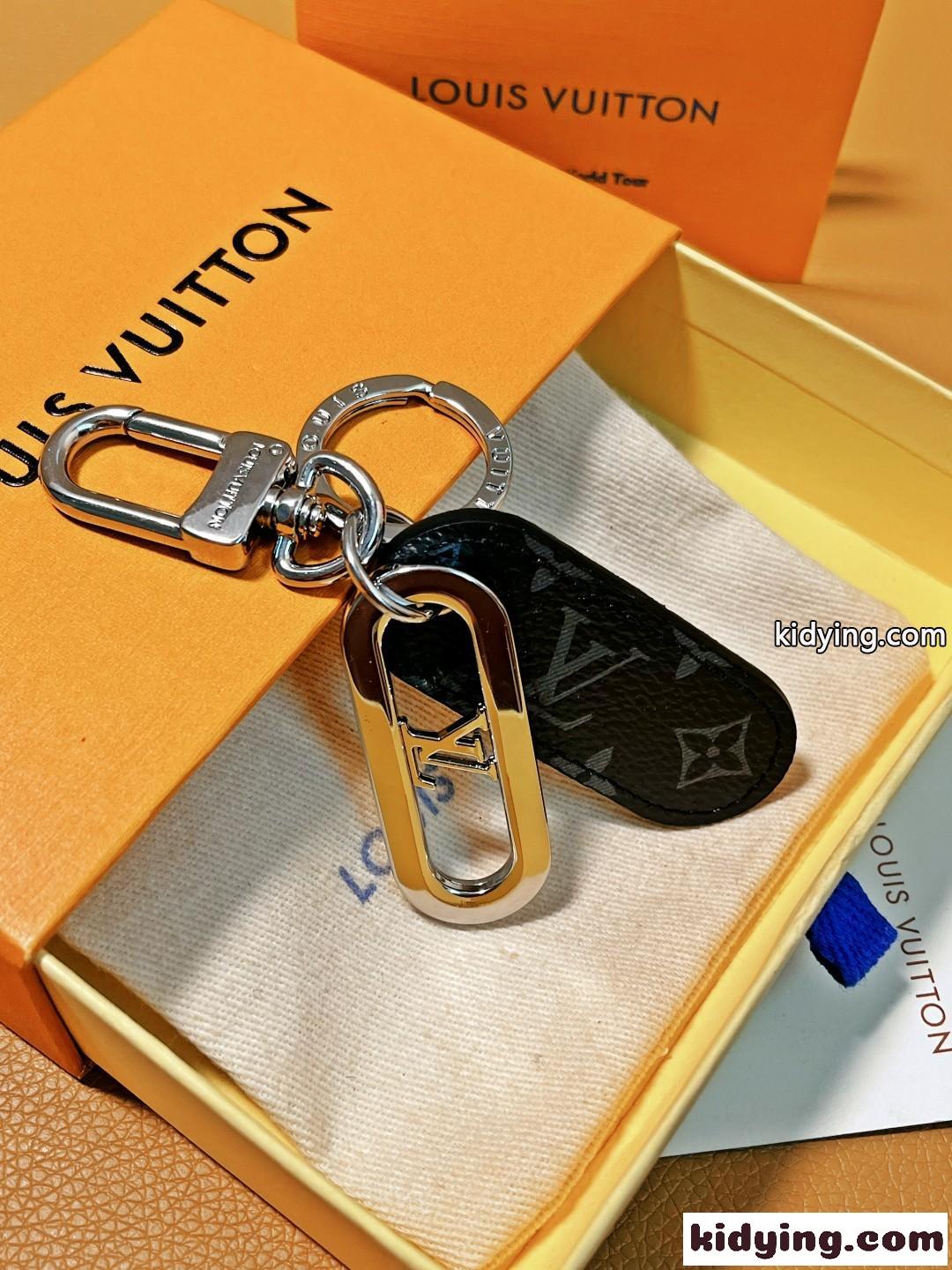 キーホルダー・LV シグネチャー チェーン ルイヴィトン キーホルダー コピー-4