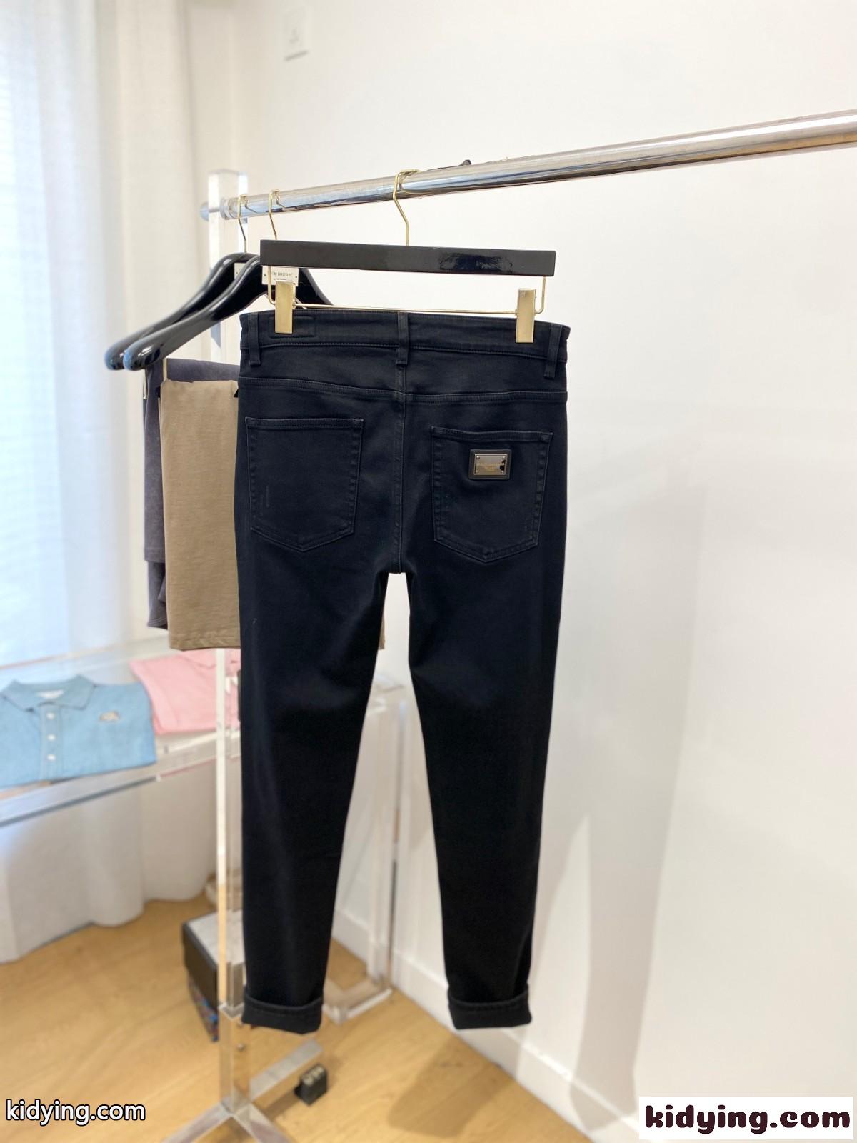 ドルチェ&ガッバーナ ジーンズ 偽物 合わせやすい ストレッチ メンズ デニムパンツ-4
