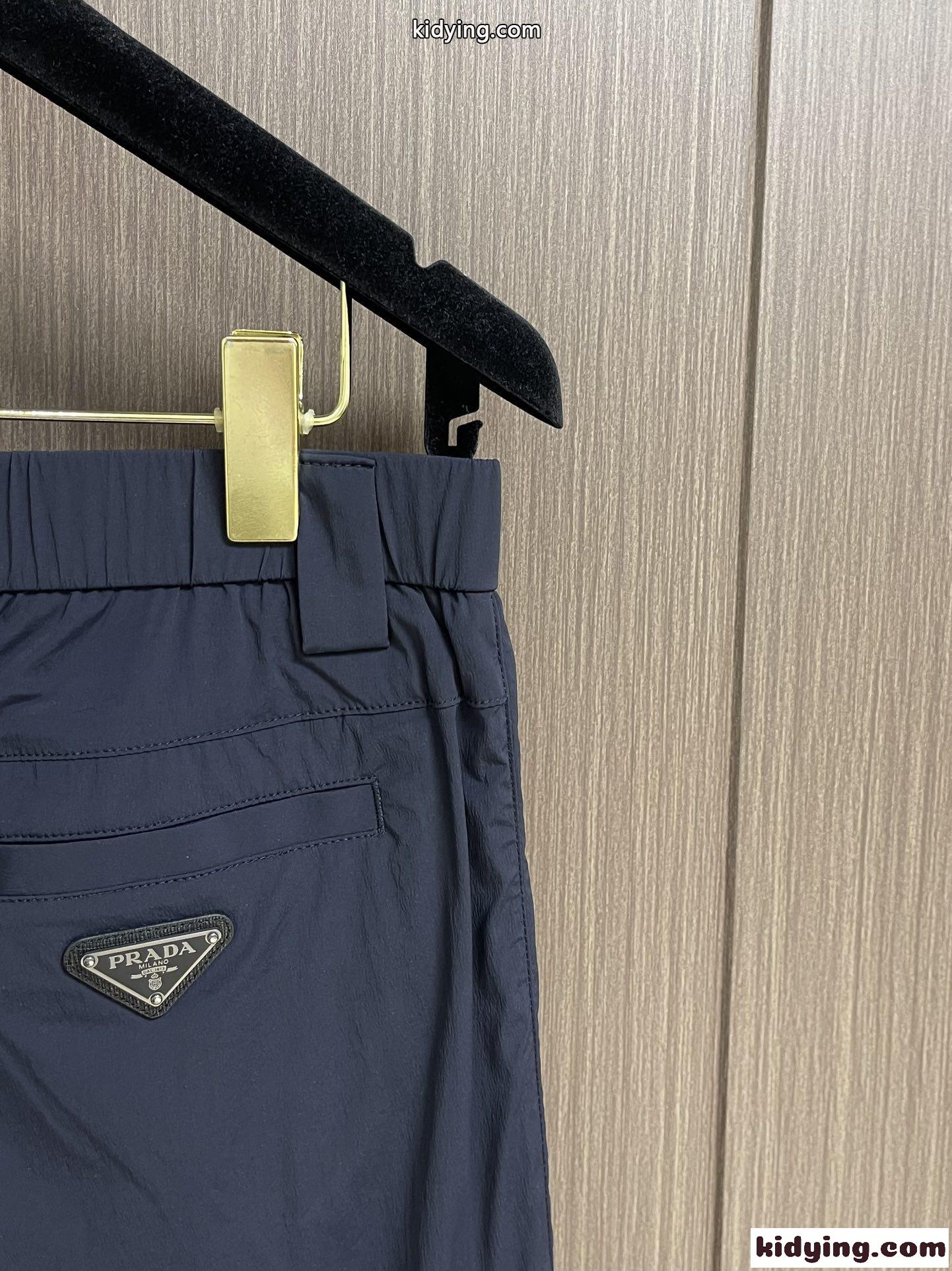 洗練された 上品 ロングパンツ プラダ パンツ コピー メンズ ズボン ネイビー-4