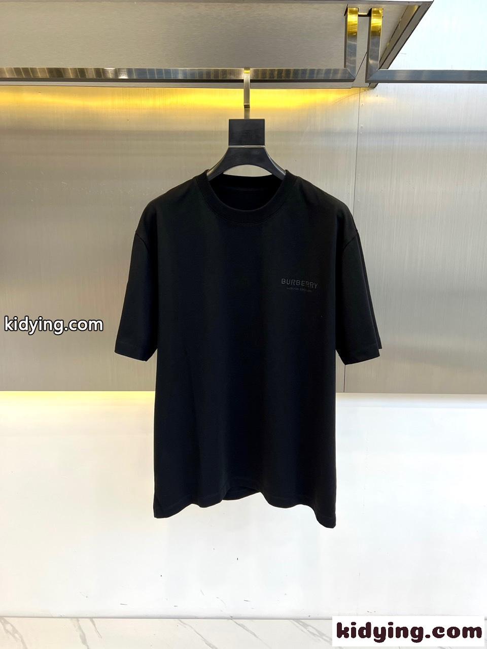 シンプル クルーネック半袖Tシャツ バーバリー Tシャツ 偽物 ブラック-0