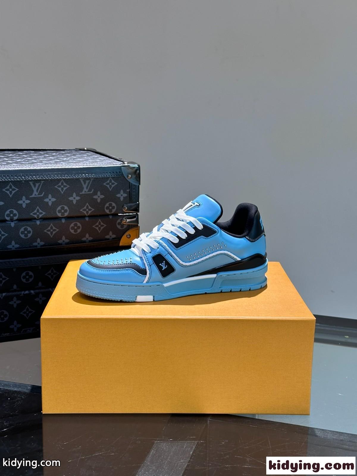 LV トレイナー・ライン スニーカー お洒落 人気 ルイ・ヴィトン スーパーコピー-3