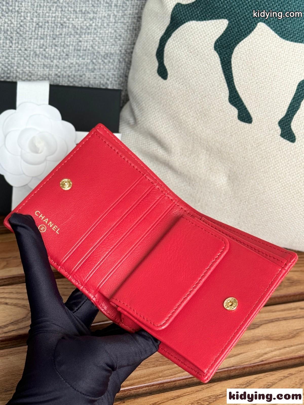 キルティング CCロゴ シャネル 財布 スーパーコピー 2つ折り財布 レッド-3