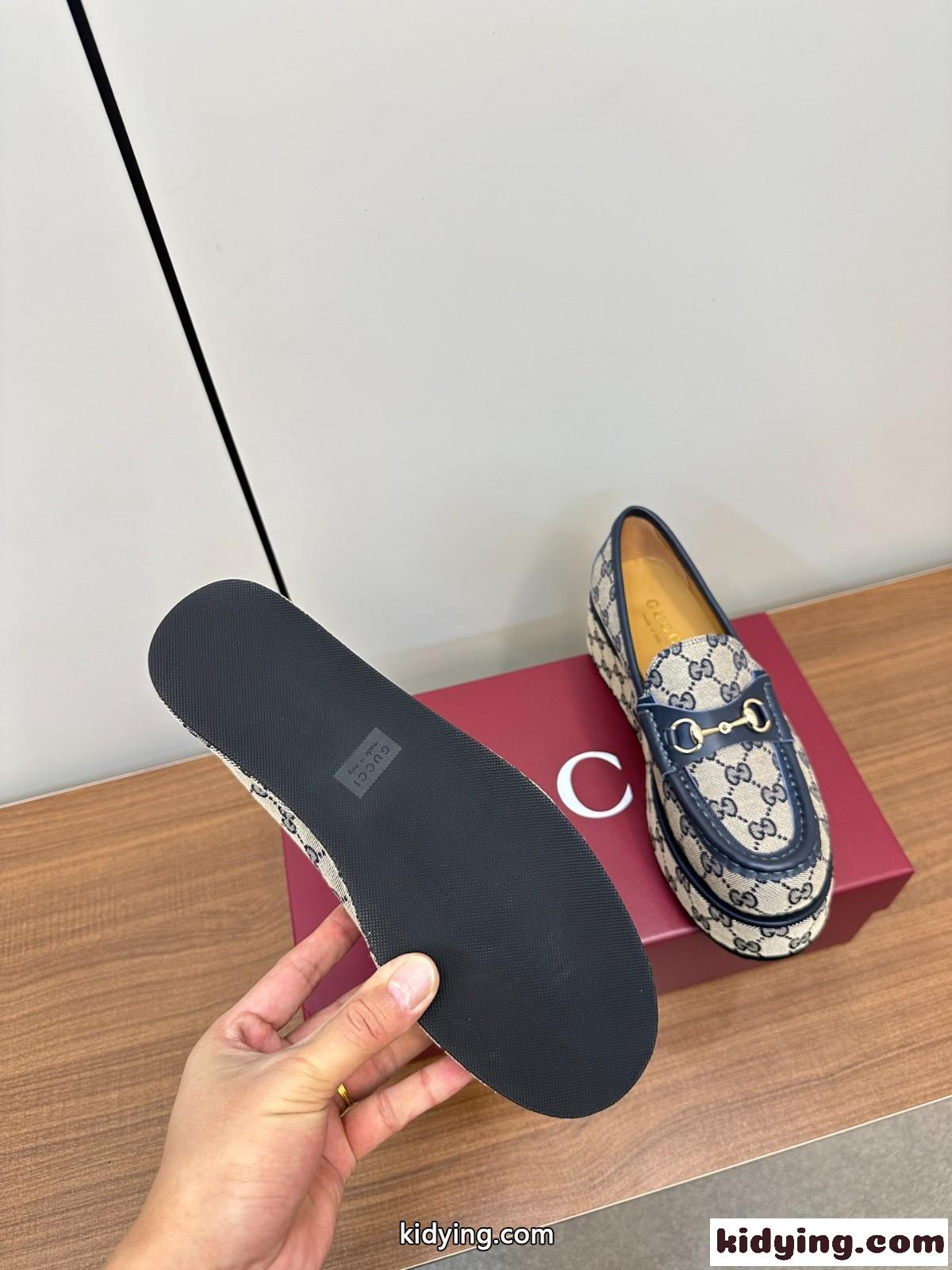 グッチ スーパーコピー GUCCI ホースビット プラットフォーム ローファー-4