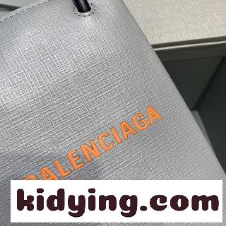 Balencia新潮から反則までのミニフォンバッグ 控えめでオシャレでおしゃれな人に欠かせない バレンシアガ バック 可愛い コピー-2