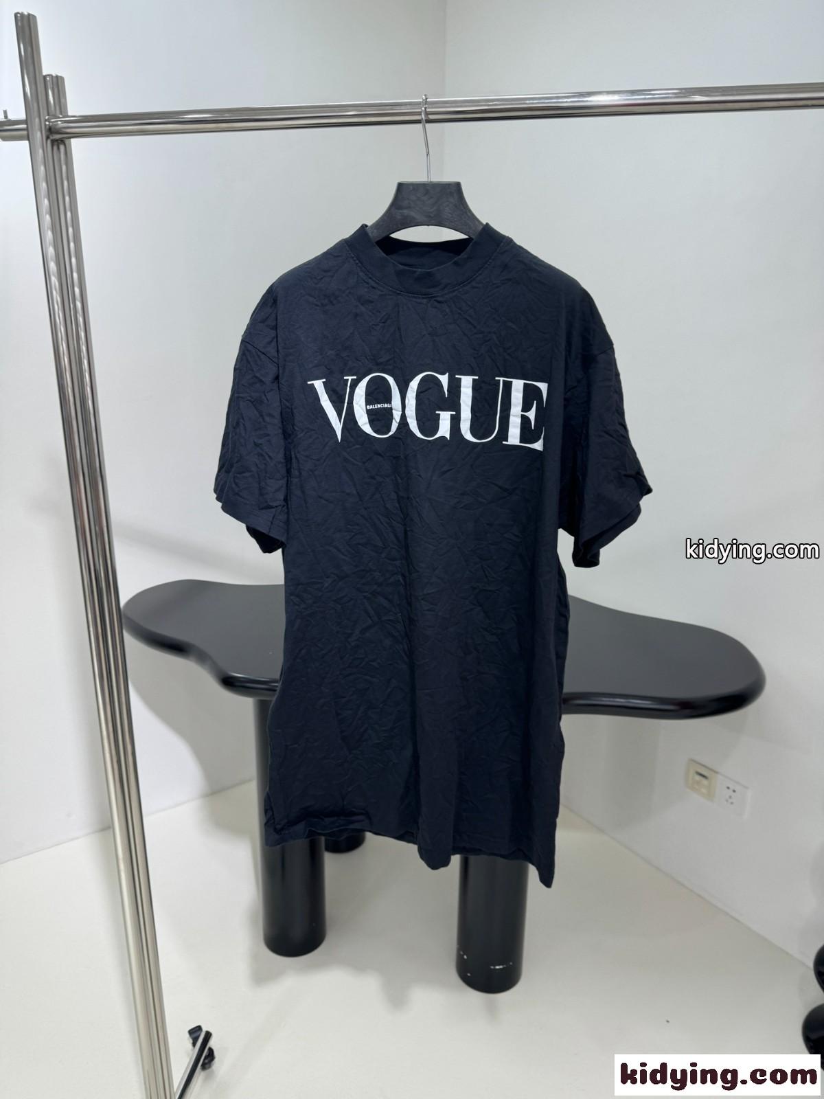 VOGUE 半袖Tシャツ オーバーサイズ バレンシアガ Tシャツ コピー ブラック-0