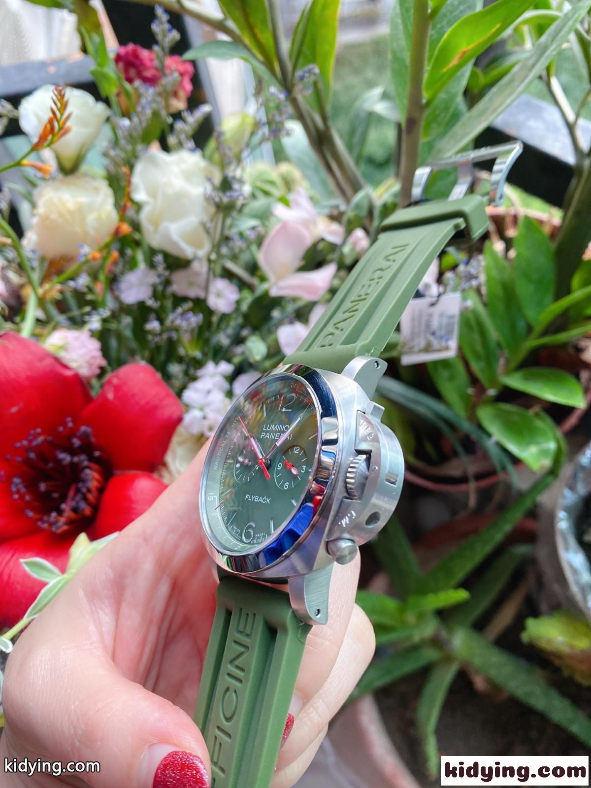 フィチーネ・パネライ 腕時計 コピー 人気 かっこいい メンズ おしゃれ カジュアル 自動巻き 44mm-1