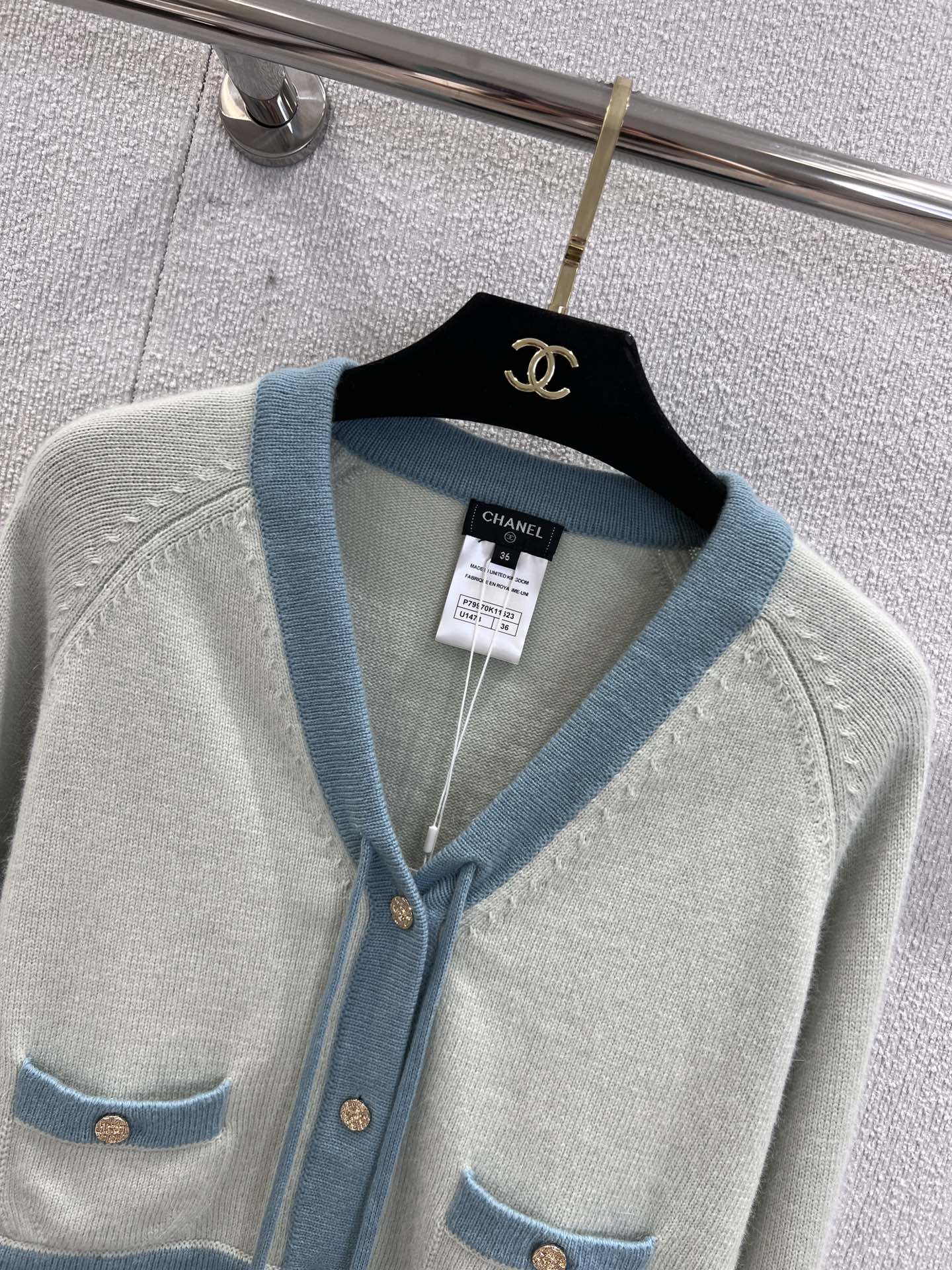 シャネル ニット コピー 爽やか 配色 カシミヤ カーディガン グリーン-2