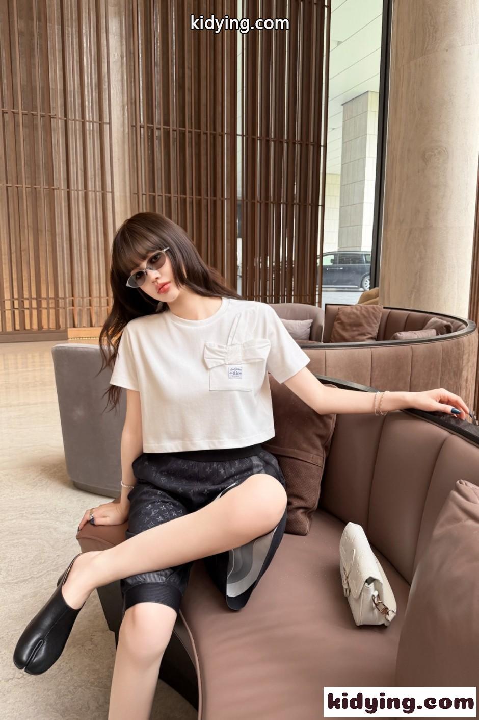 リボンポケットクロップトップ ルイ・ヴィトン Tシャツ コピー コットン-4