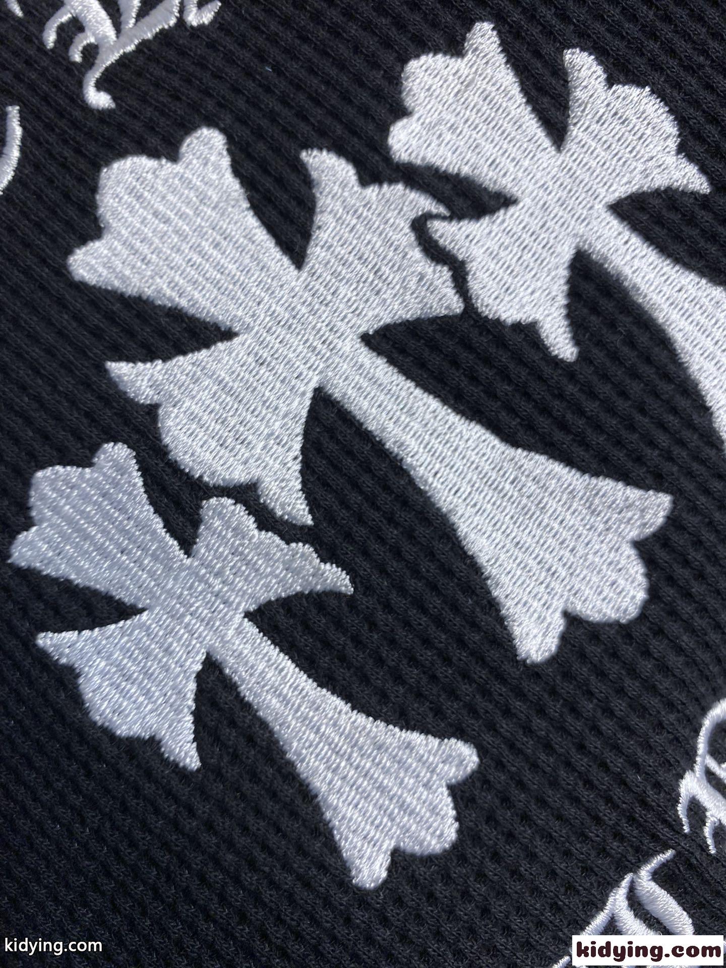 おしゃれ ロゴ 刺繍入り クロムハーツ Tシャツ コピー 長袖 クルーネック-4