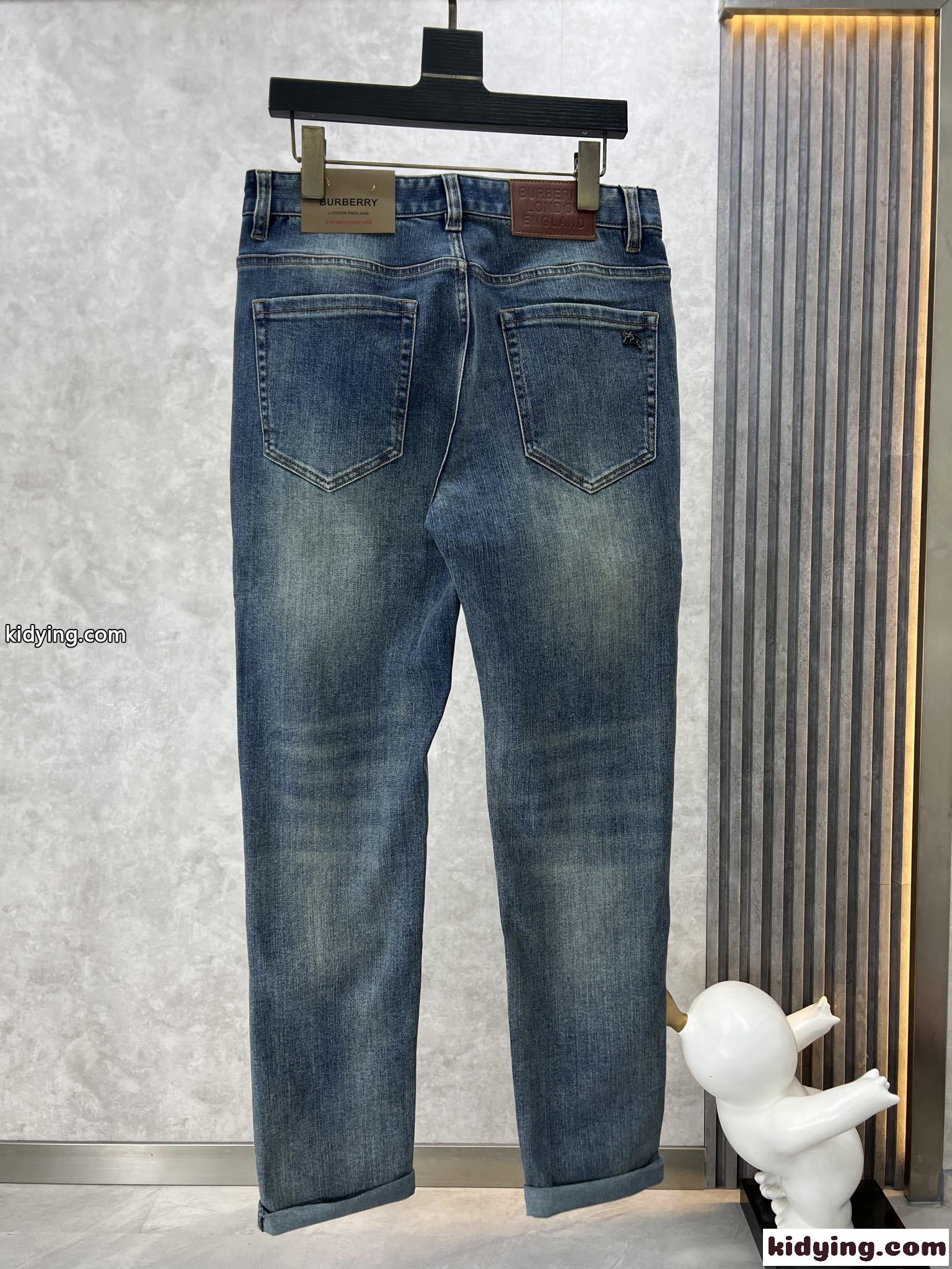バーバリー パンツ コピー メンズ ストレッチ デニムパンツ ジーンズ-0
