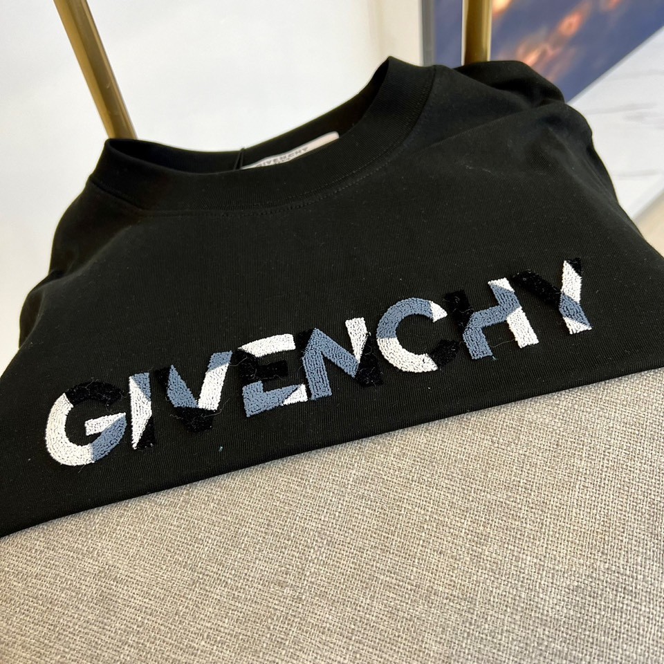 定番 カジュアル ロゴ入り 半袖Tシャツ ジバンシィ Tシャツ コピー ブラック-2