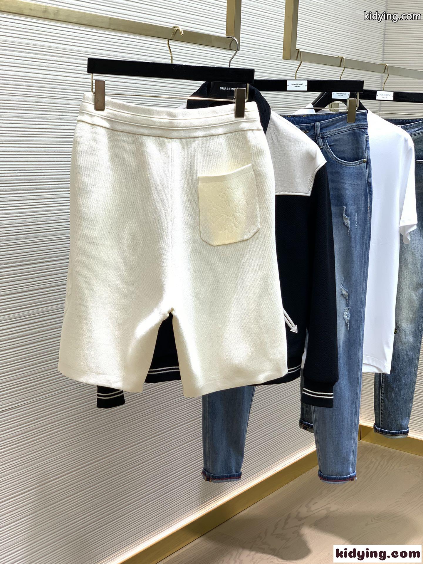 カジュアル リラックス ロゴ入り クロムハーツ パンツ コピー ショートパンツ ベージュ-4