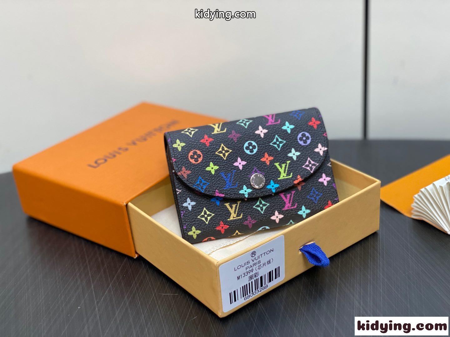M13399 新作 LV × TM ポルトモネ・ロザリ ルイヴィトン 財布 スーパーコピー ブラック-0