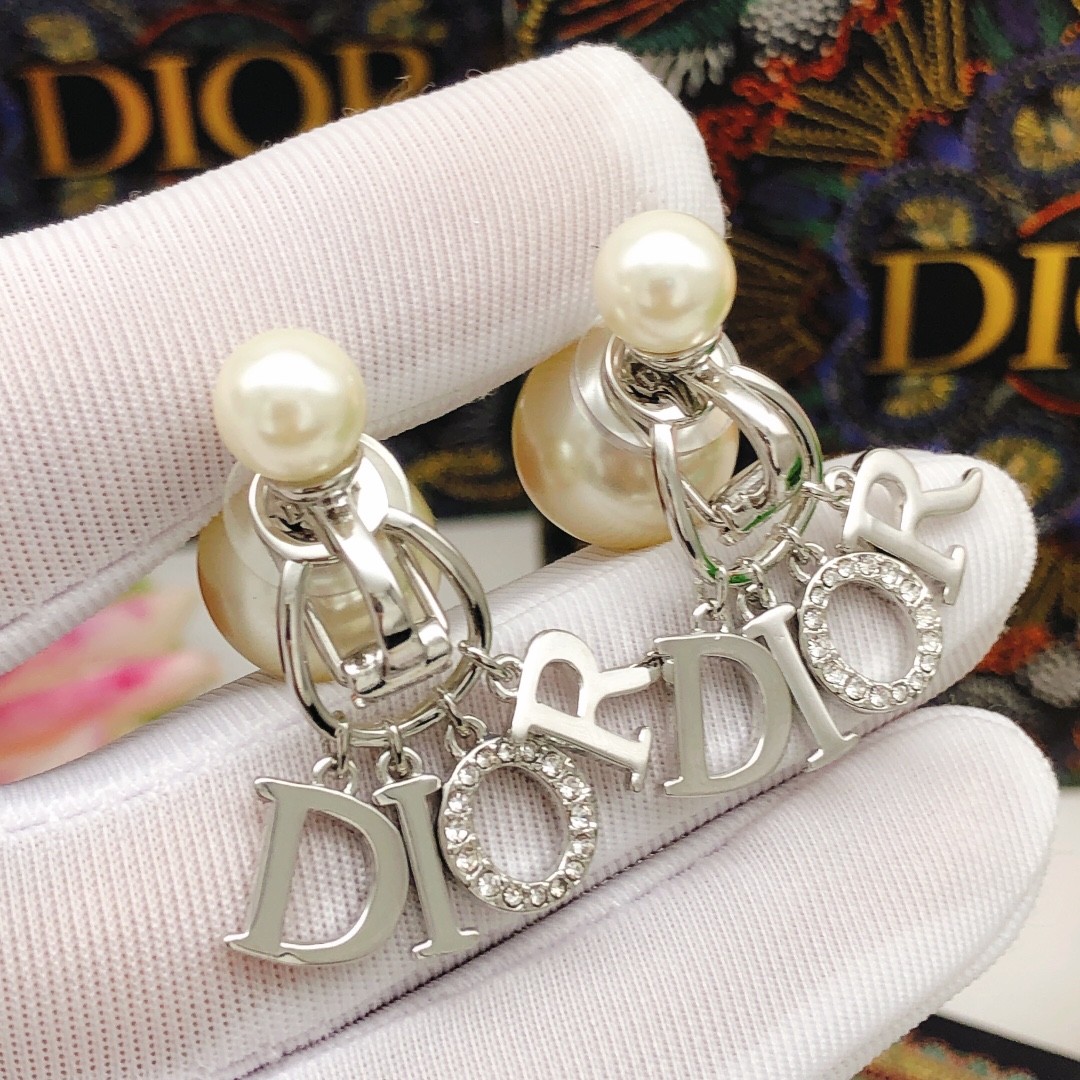 Dior Tribales クリップイヤリング クリスチャン・ディオール ピアス 偽物 シルバー-2