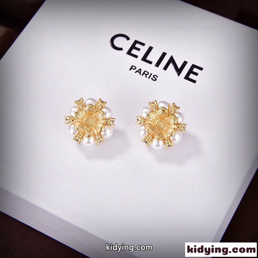 女性らしい 人気 レディースピアス セリーヌ イヤリング コピー アクセサリー-4