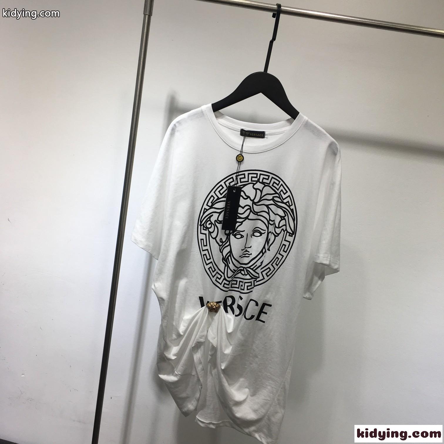 人気 体型カバー オーバーサイズ プリント レディース 春夏 新作 ヴェルサーチェ 半袖Tシャツ コピー トップス ホワイト ブラック-1