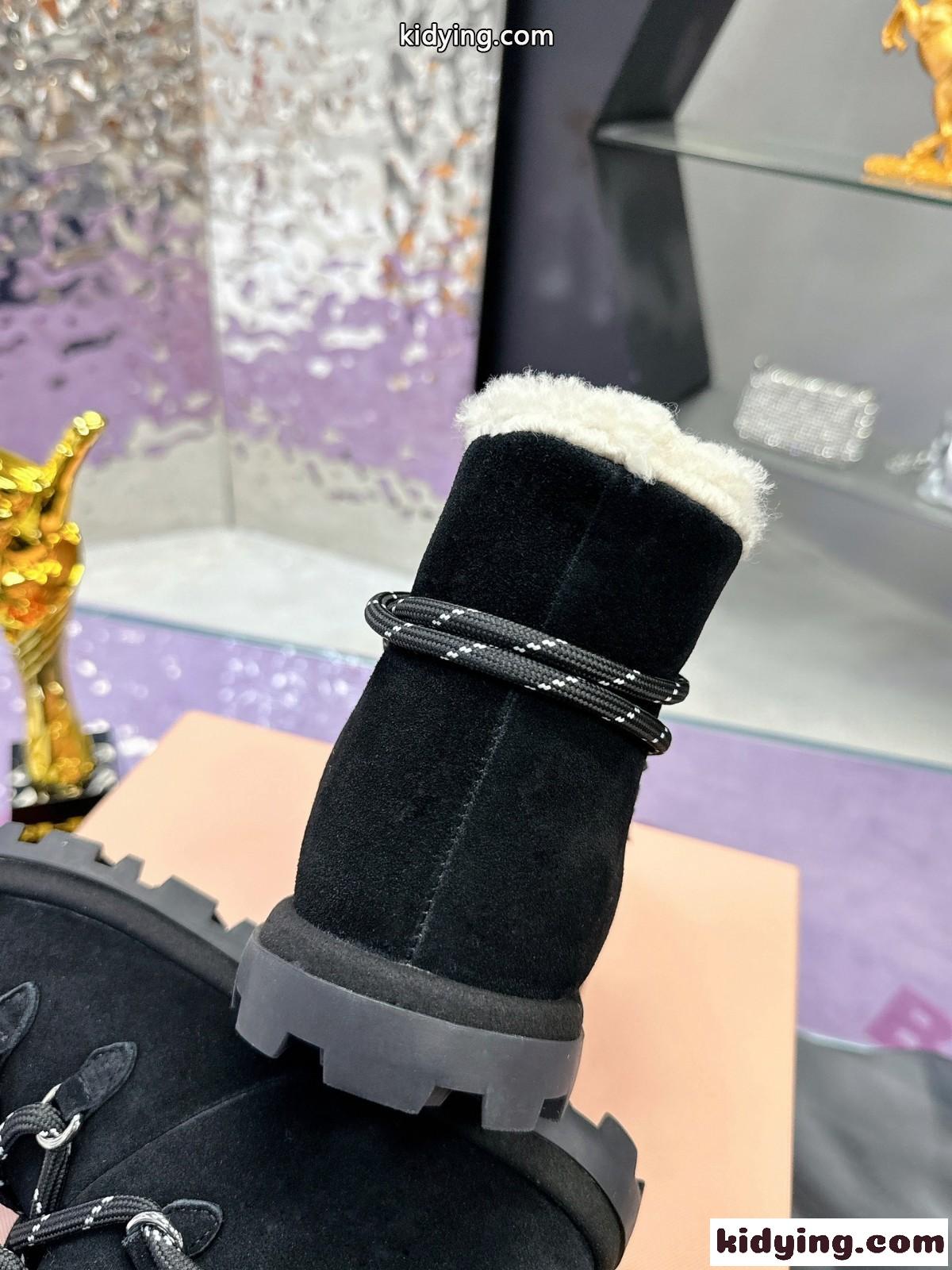 人気 カジュアル スエード ブーティー ミュウミュウ ブーツ スーパーコピー ブラック-4