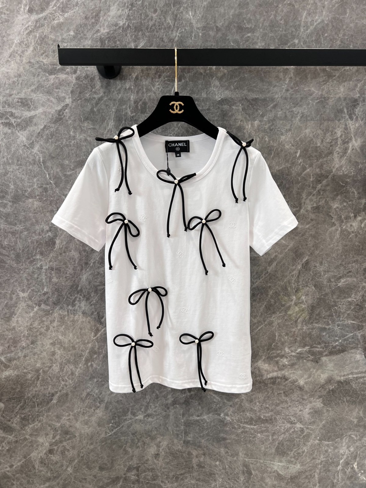 リボン×パールが可愛い&25p 半袖Tシャツ シャネル Tシャツ コピー-1