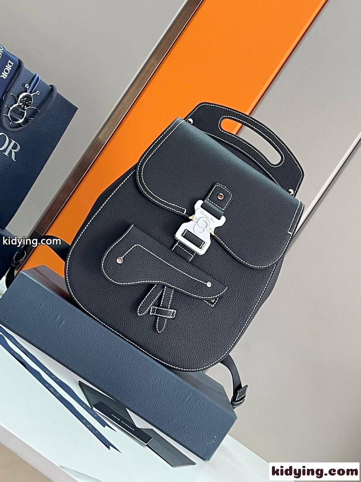 ☆機能性抜群☆ DIOR GALLOP バックパック 上品 リュッククリスチャン・ディオール バッグ コピー-2
