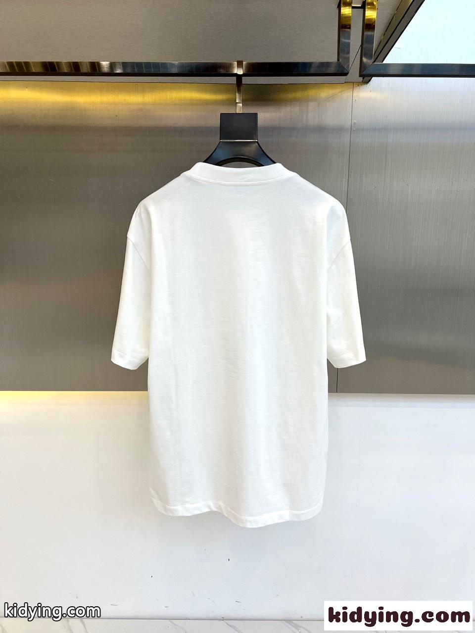 モンクレール Tシャツ コピー シンプル 合わせやすい ロゴ入り 半袖Tシャツ ホワイト-3