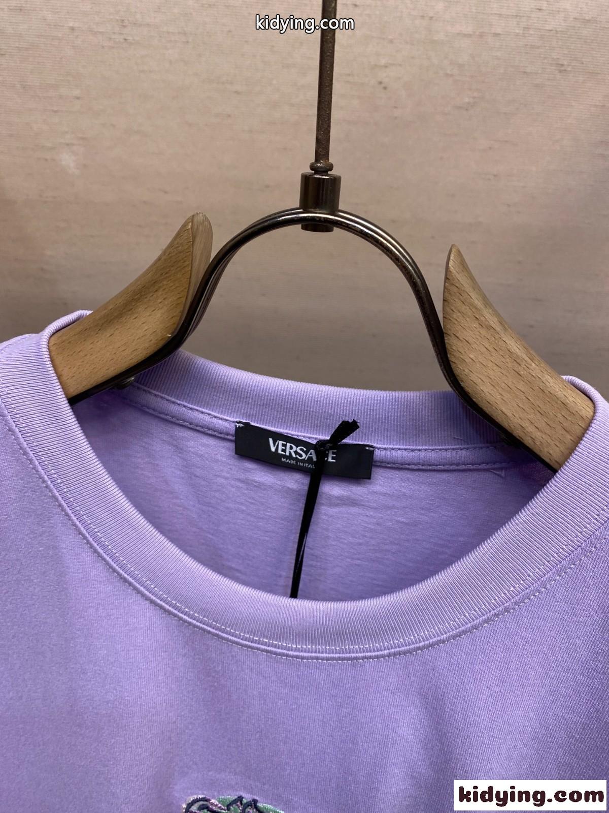 シンプル コットン 半袖Tシャツ ヴェルサーチェ Tシャツ コピー クルーネック パープル-4