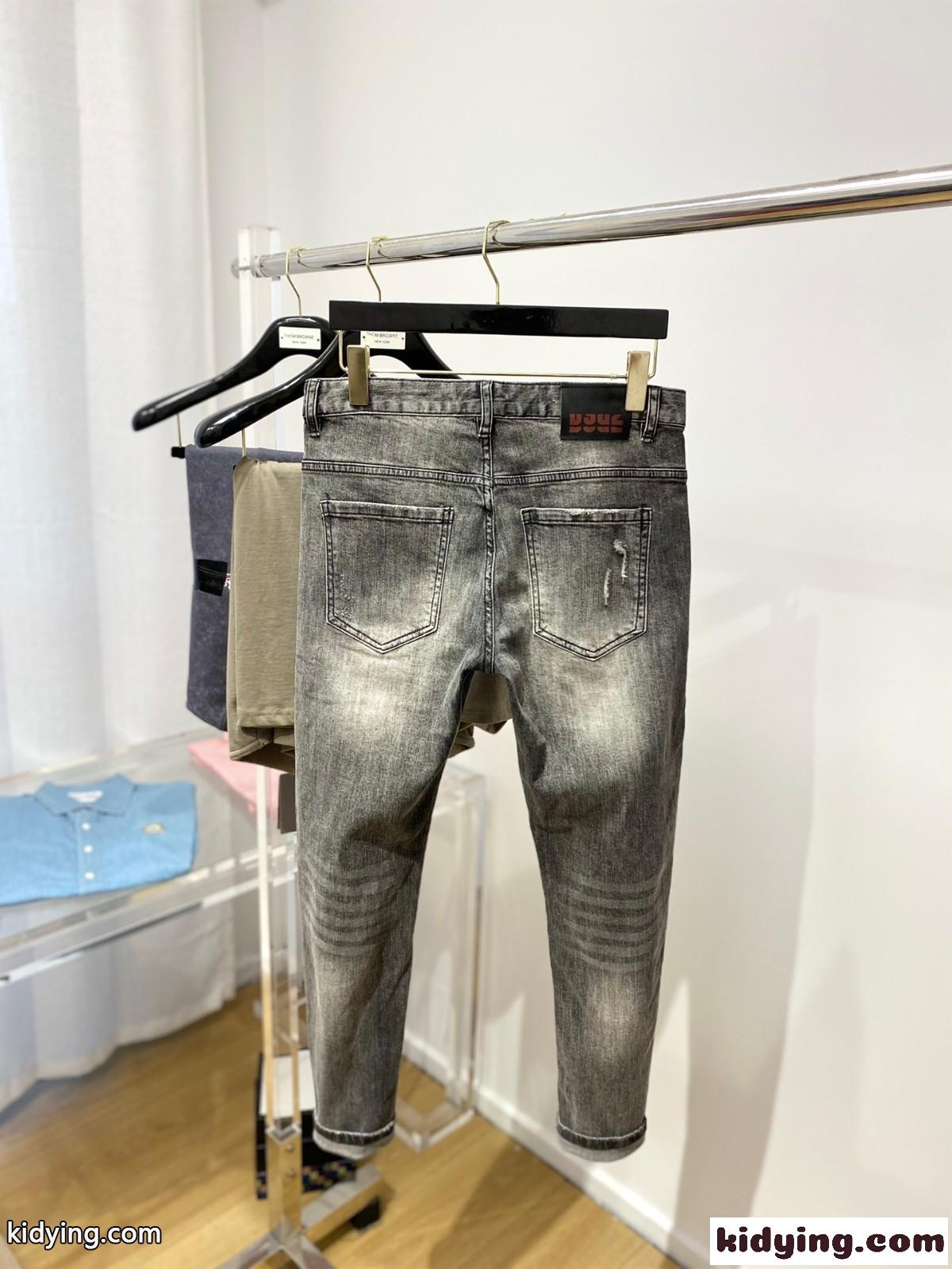 ダメージ加工 カジュアル ディースクエアード ジーンズ コピー メンズ デニムパンツ-1