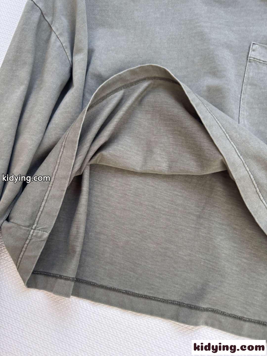カジュアル コットンショート丈 長袖Tシャツ ミュウミュウ Tシャツ コピー グリーン-4
