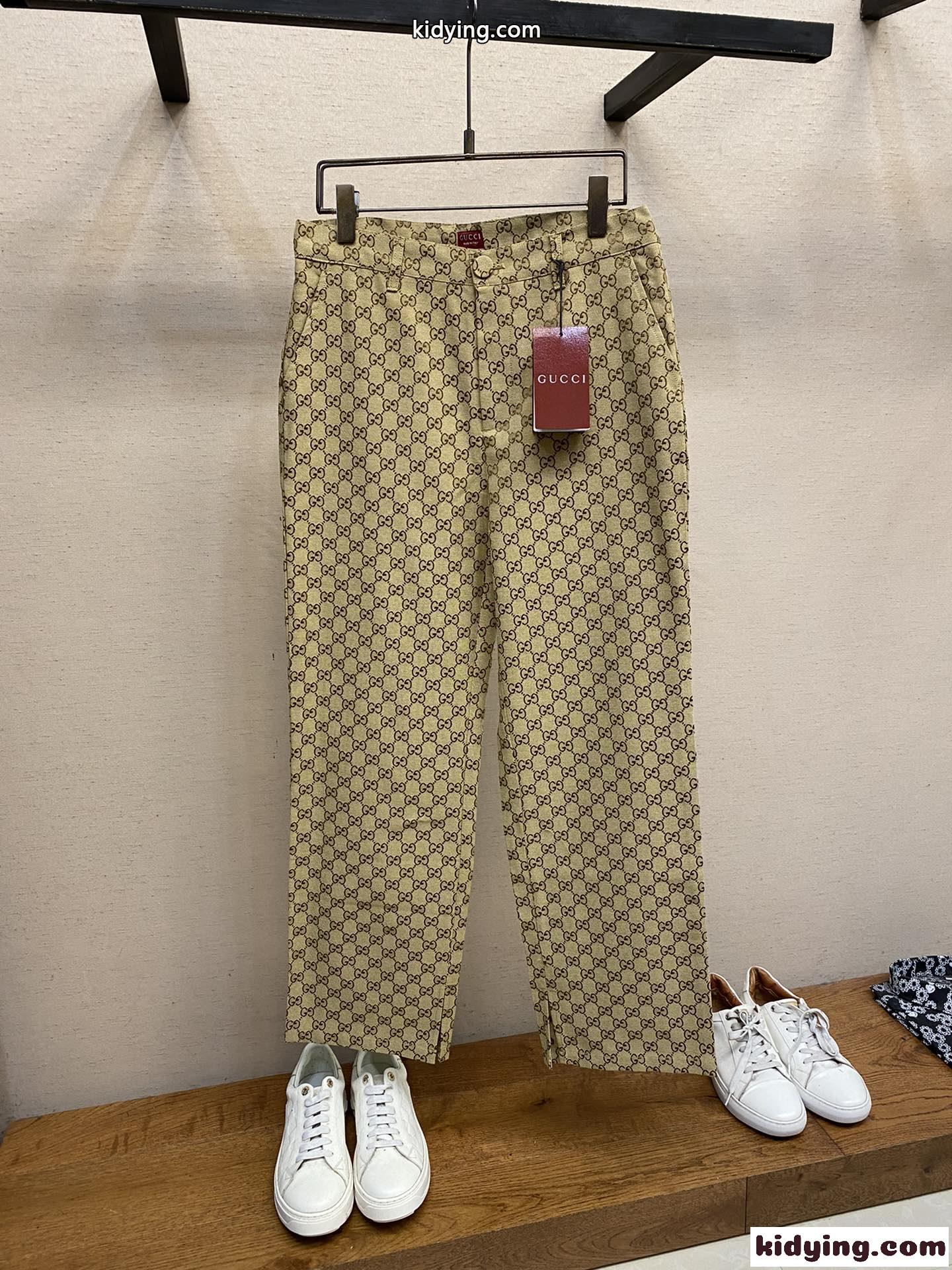 高級感 GGキャンバス ストレートパンツ グッチ パンツ コピー カーキ-0