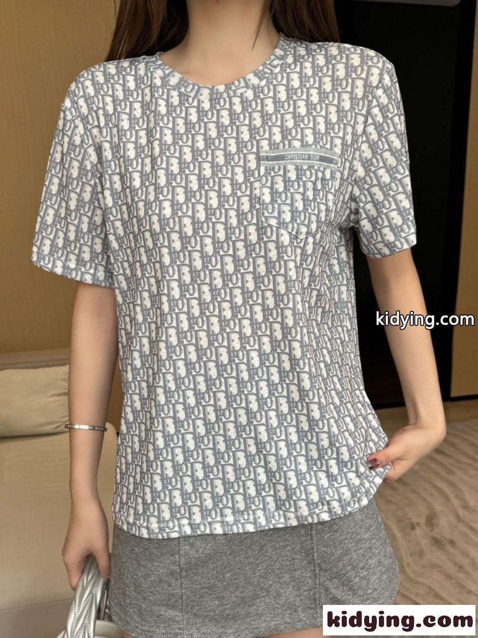 存在感抜群 総柄 半袖Tシャツ クリスチャン・ディオール Tシャツ 偽物 グレー-3