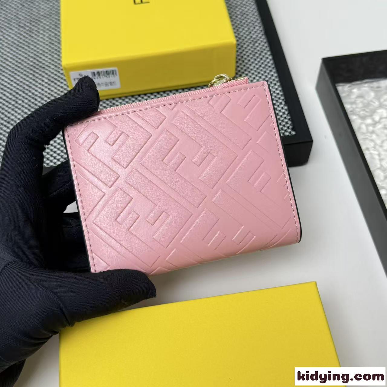 コンパクト 二つ折り財布 フェンディ 財布 スーパーコピー 小銭入れ付き ピンク-0