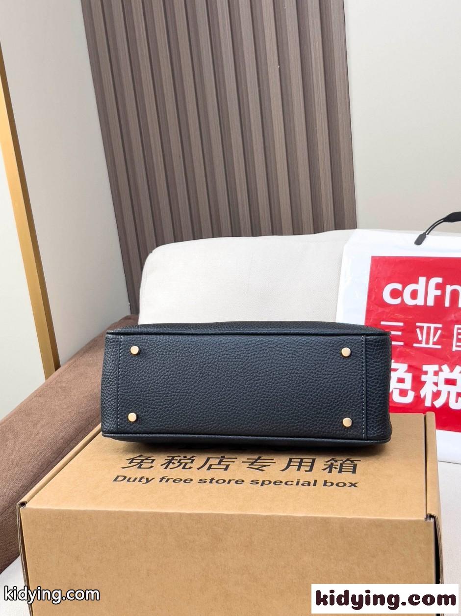 グレインレザー 人気 コーチ サバンナ スーパーコピー スモール キャリーオール バッグ ブラック-1