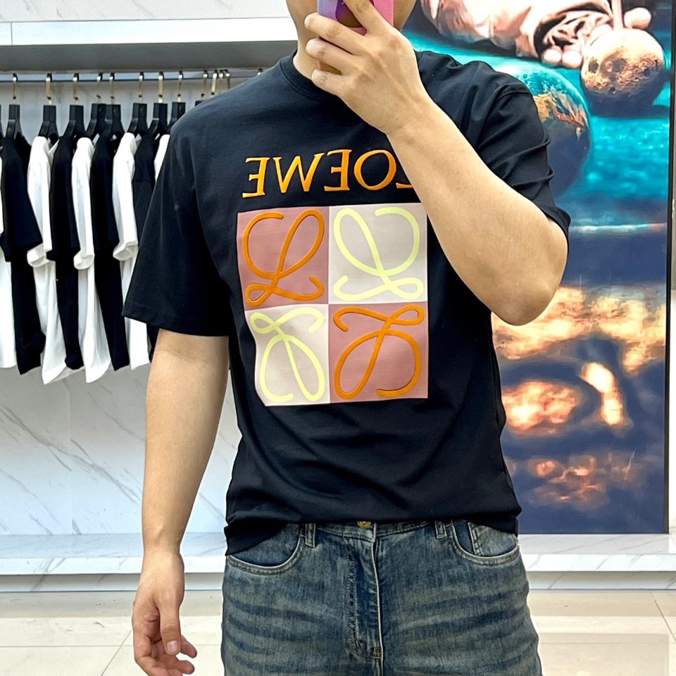 ロエベ Tシャツ コピー お洒落 合わせやすい ロゴTシャツ クルーネック ブラック-1