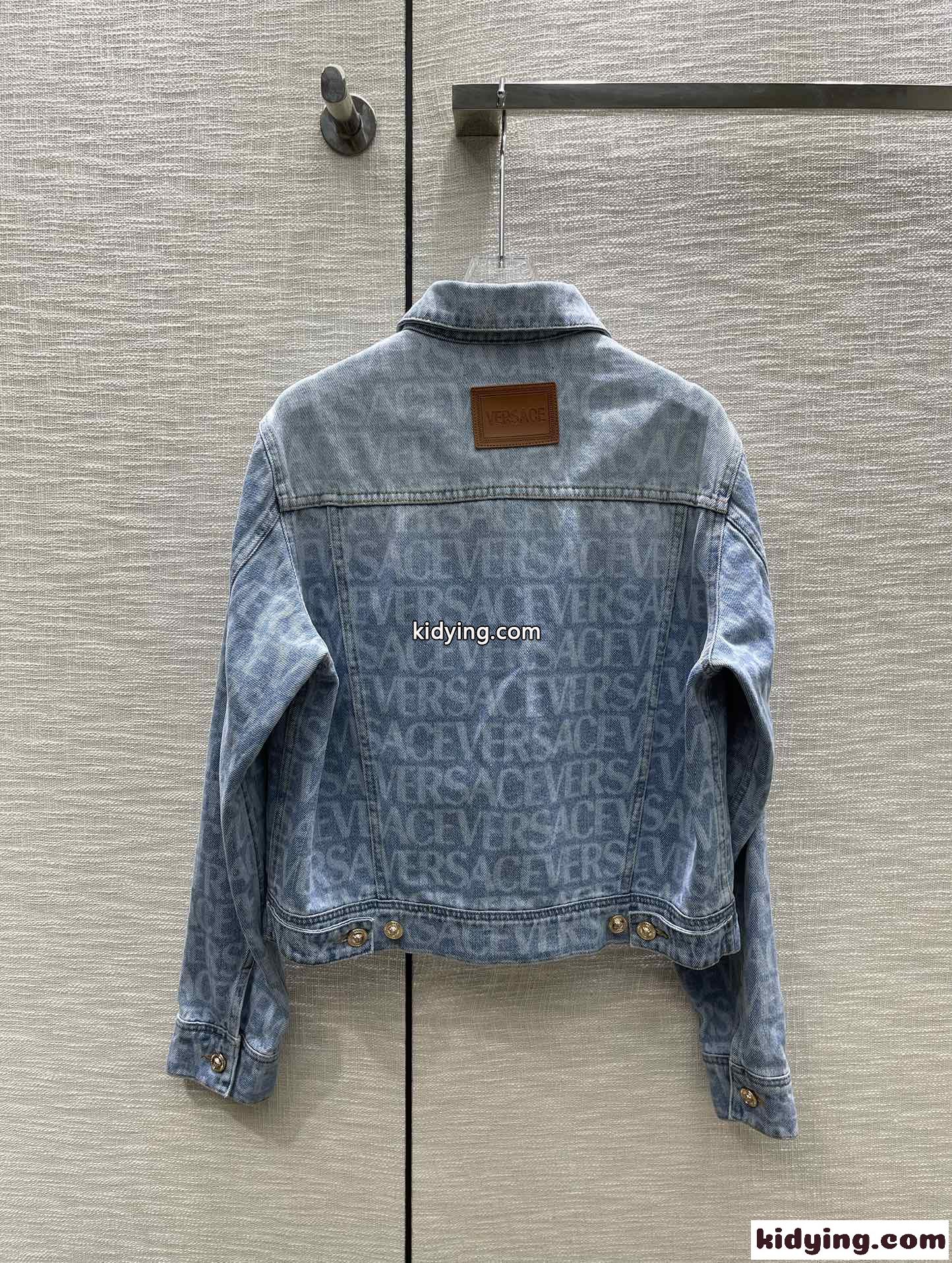 ヴェルサーチェ オールオーバー デニム ジャケット ヴェルサーチェ ジャケット コピー レディース-3