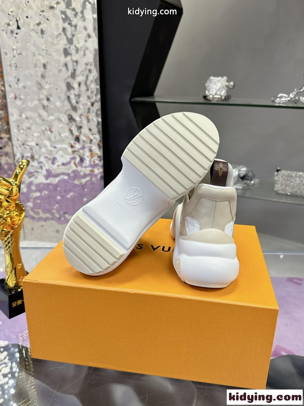 大人気 レディース ルイ・ヴィトン スーパーコピー LV アークライト・ライン スニーカー-4