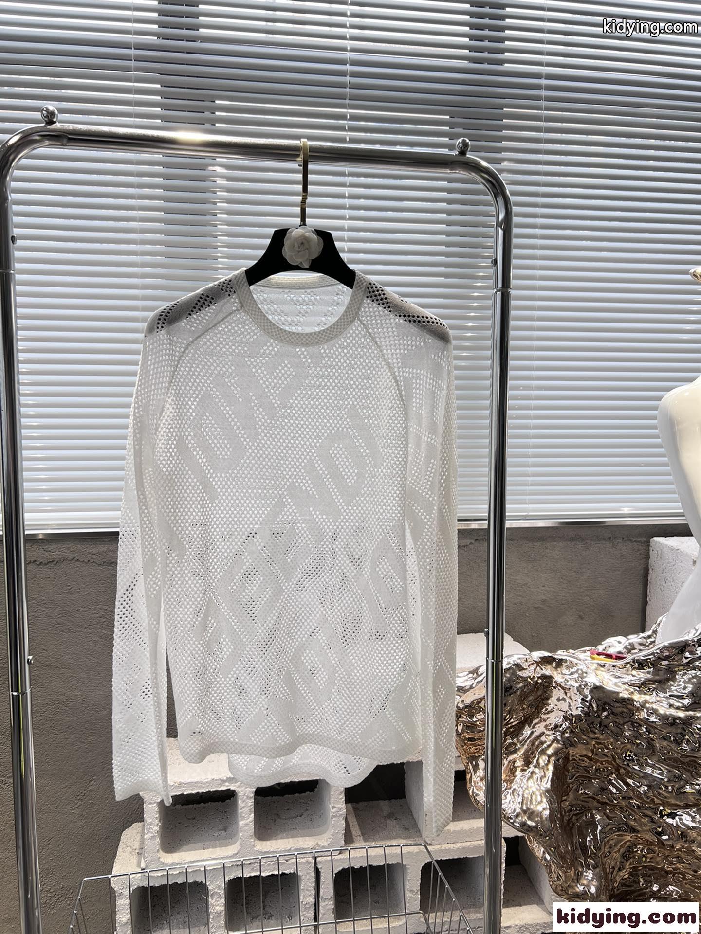 春夏 クルーネック 長袖 メッシュTシャツ フェンディ Tシャツ コピー レディース ファッション-1