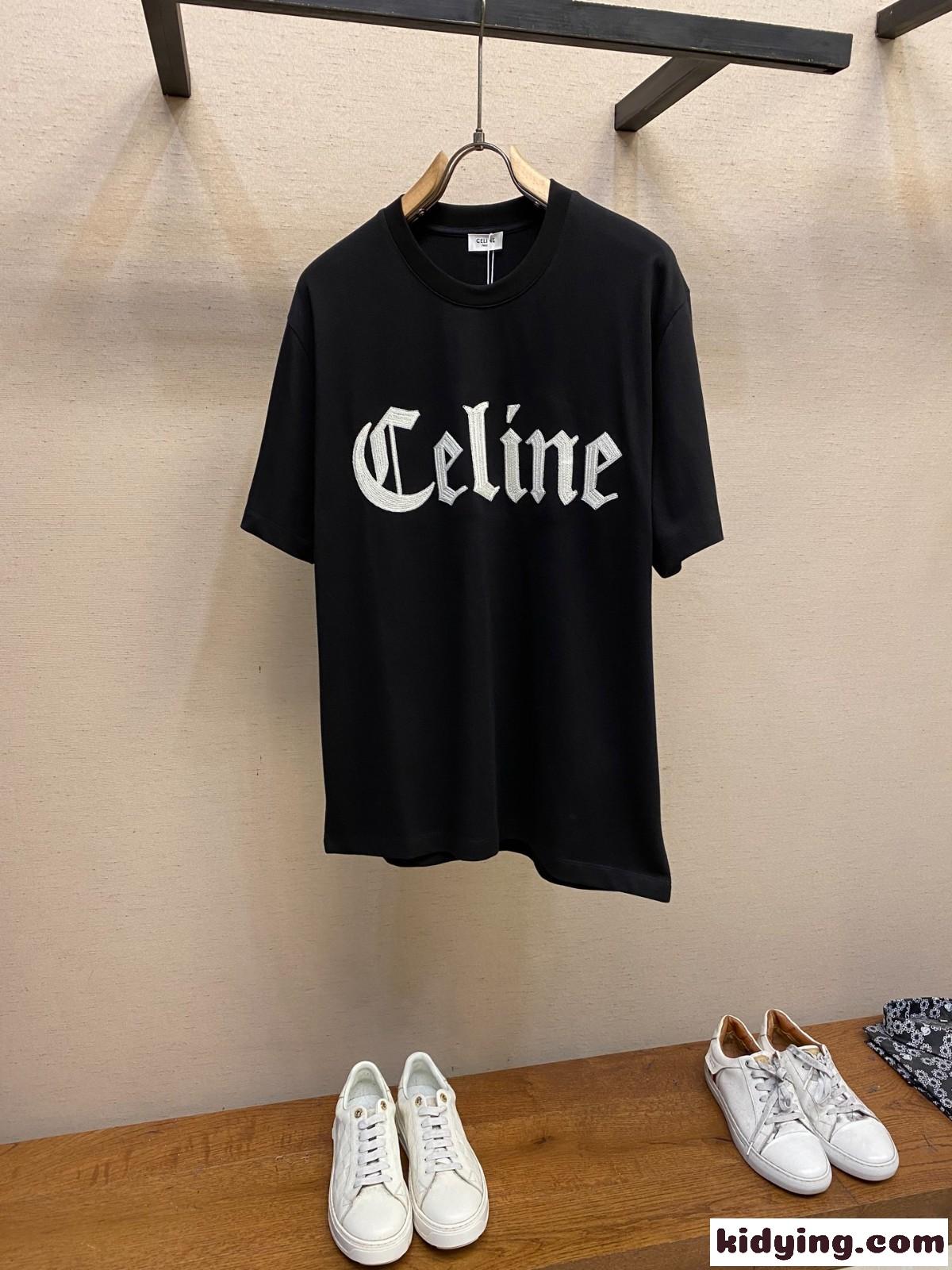 シンプル ロゴ入り 半袖Tシャツ セリーヌ Tシャツ コピー コットン ブラック-0