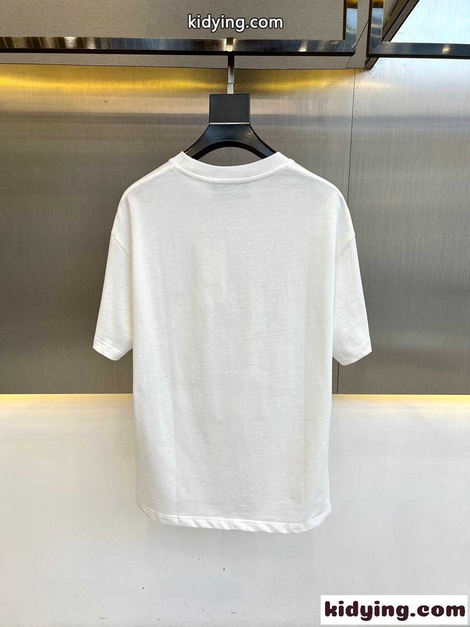 シンプル 合わせやすい グッチ Tシャツ コピー 半袖Tシャツ ホワイト-3