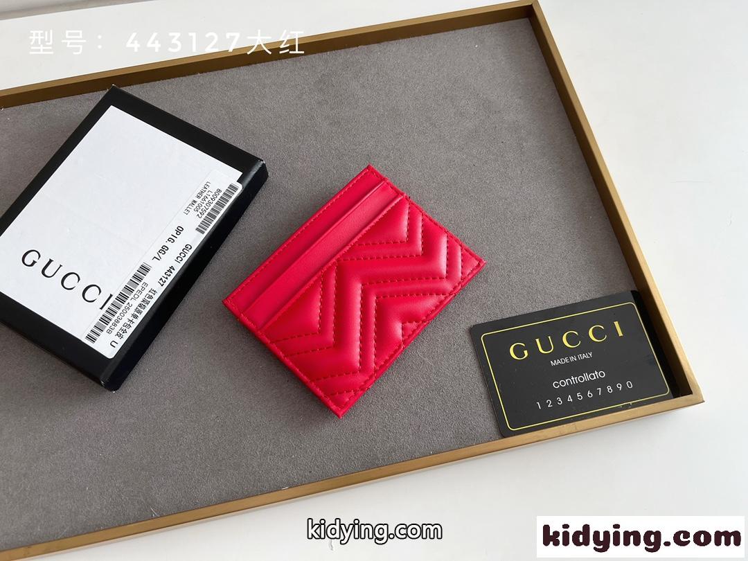 GGマーモント カードケース グッチ 財布 コピー キルティング 薄型カード入れ レッド-4