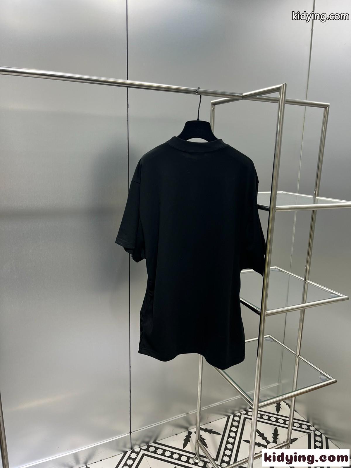 バレンシアガ Tシャツ コピー 大人気 新作 プリント ゆったり クールネック カジュアル 半袖 柔らかい ファッション-0