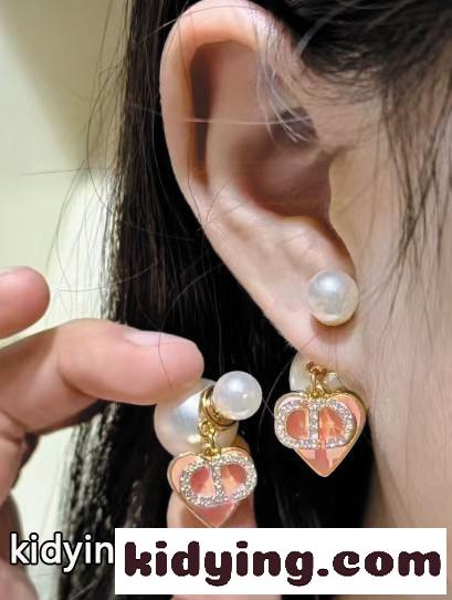 ピンクハート×クリスタルロゴ ダブルパールピアス クリスチャン・ディオール イヤリング 偽物-0