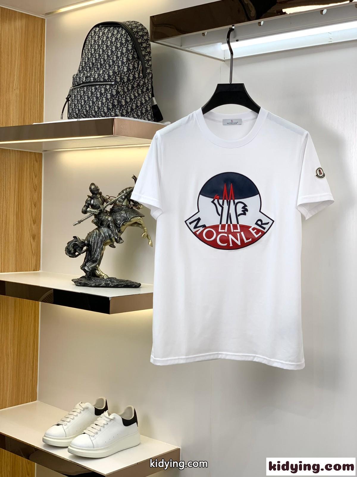 おしゃれ 人気 クルーネック ロゴ 柔らかい 着心地いい モンクレール tシャツ コピー 半袖 トップス-1