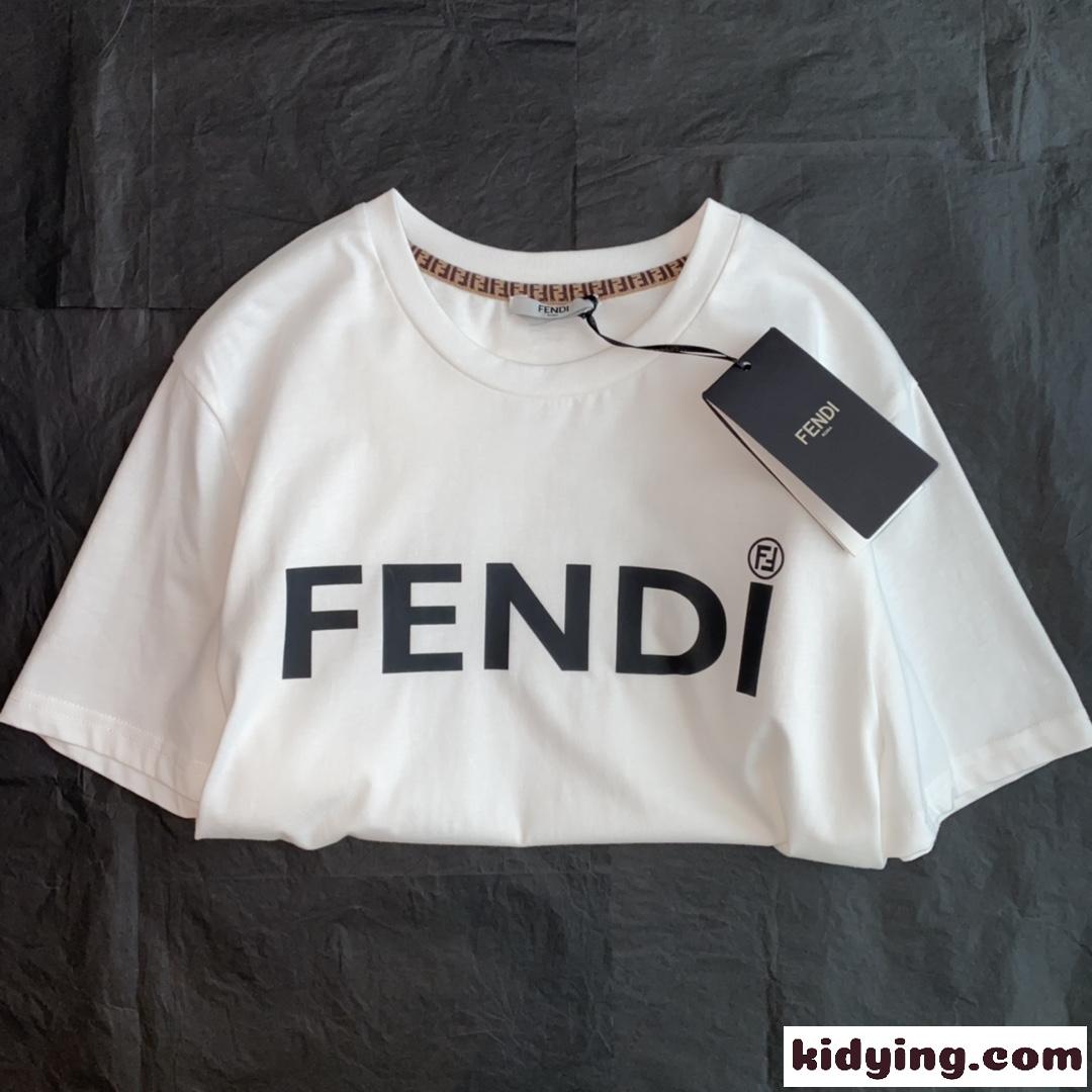 シンプル 定番 ロゴ プリント クルーネック レディース フェンディ Tシャツ コピー 半袖 トップス 人気 コットン-0