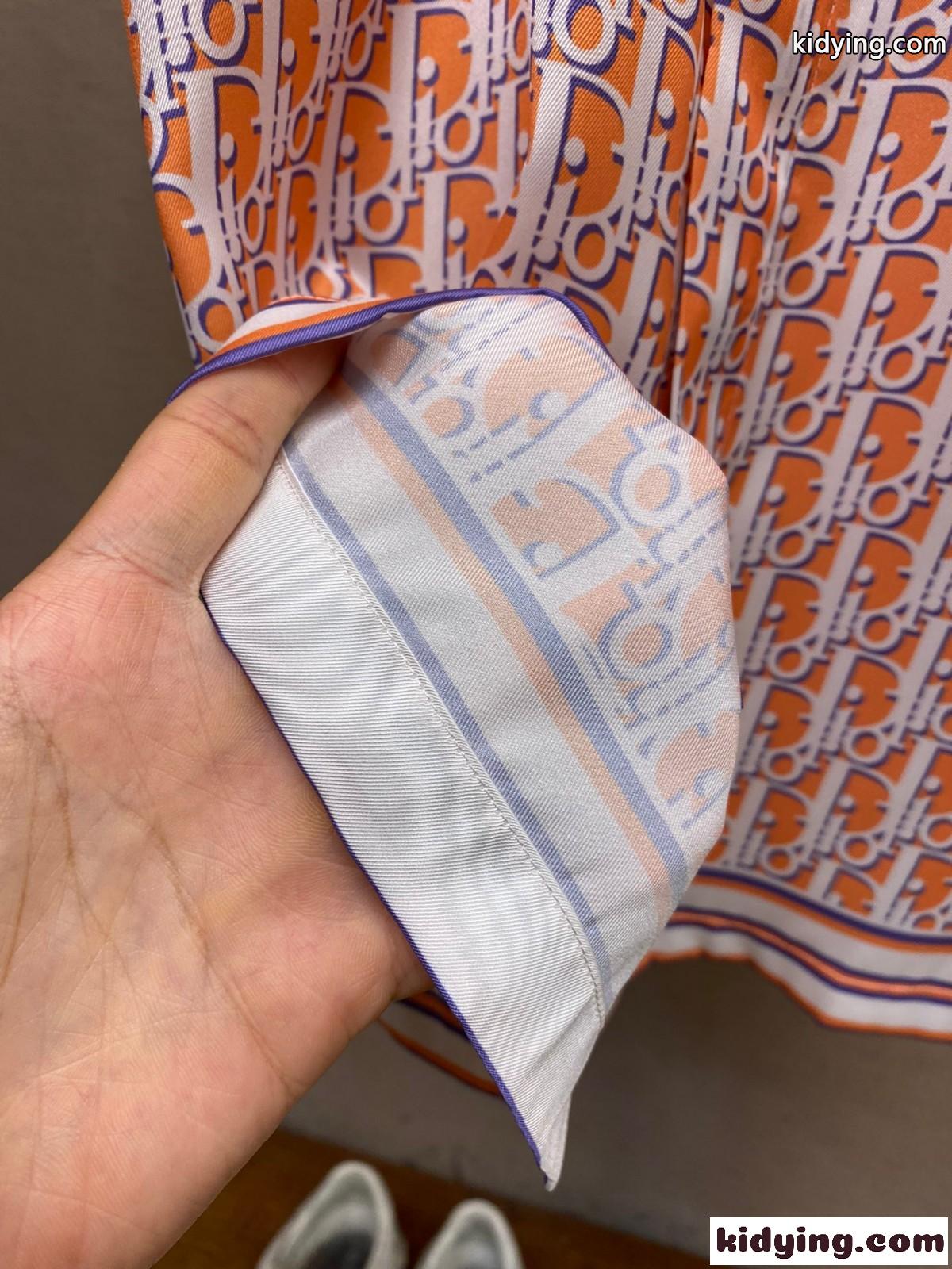 クリスチャン・ディオール シャツ コピー 上品 エレガント ディオール オブリーク シルク ショートスリーブ シャツ-4