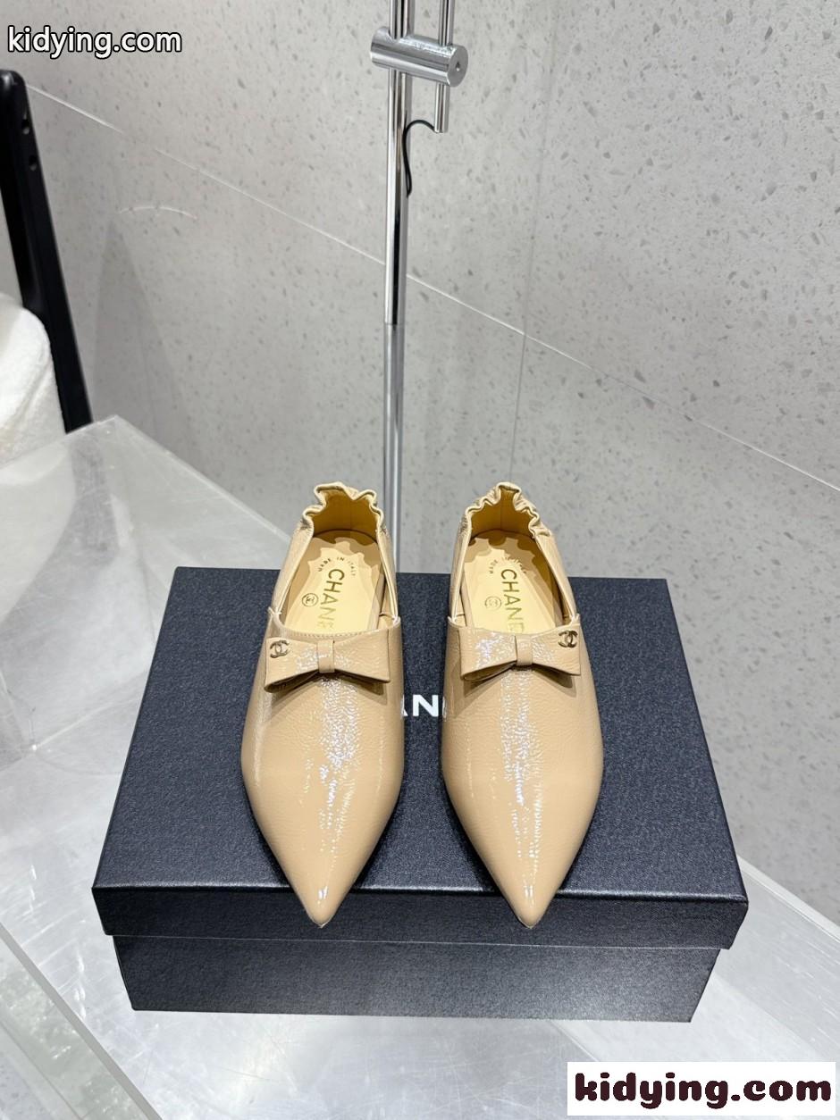 パテントレザー リボン フラットシューズ シャネル シューズ スーパーコピー ベージュ-1