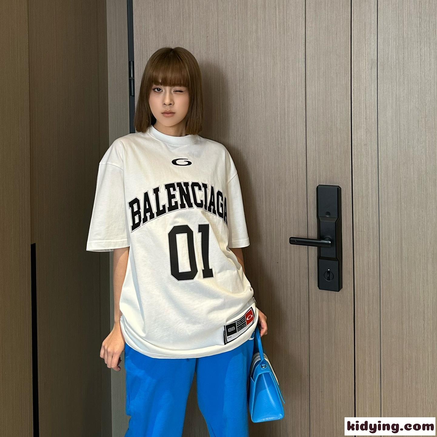 ユニセックス 刺繍入り オーバーサイズ 半袖Tシャツ バレンシアガ Tシャツ コピー ホワイト-0