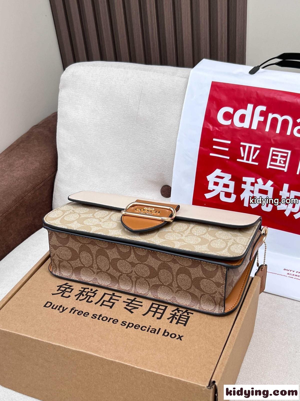 人気 上品 定番 ショルダーバッグ コーチ バッグ スーパーコピー ベージュ-2